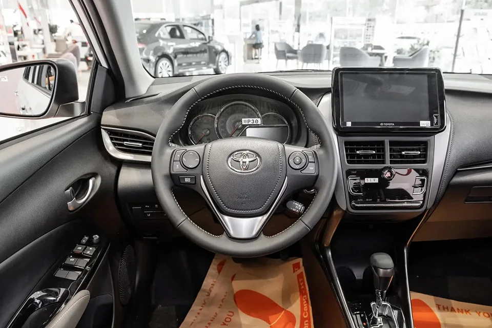 nội thất xe Toyota Vios 2023